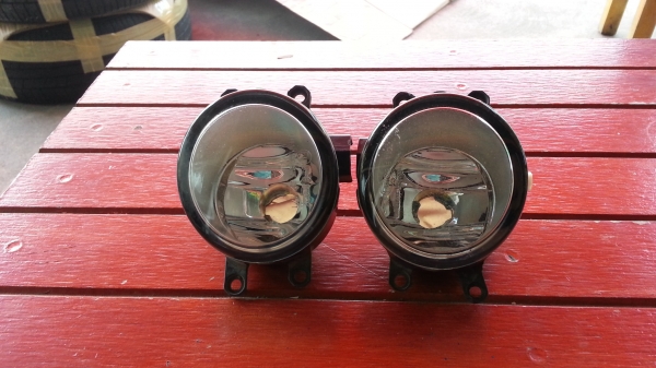 ไฟตัดหมอก Toyota เก๋ง วีออส ยาริส อัลติส คัมรี แท้ มือสอง