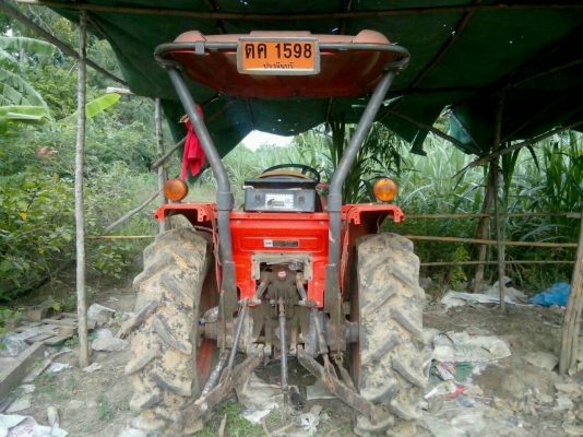 ชื้อป้ายแดงมา700000กว่ายอมขายแค่350000จะเอาเงินไปใช้หนี้