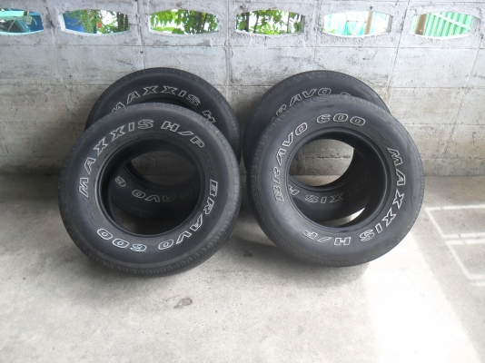 โปรแร๊ง ยาง MAXXIS 245/70R16 ปี11 สวยๆ 4 เส้น ราคา 2500 บาท