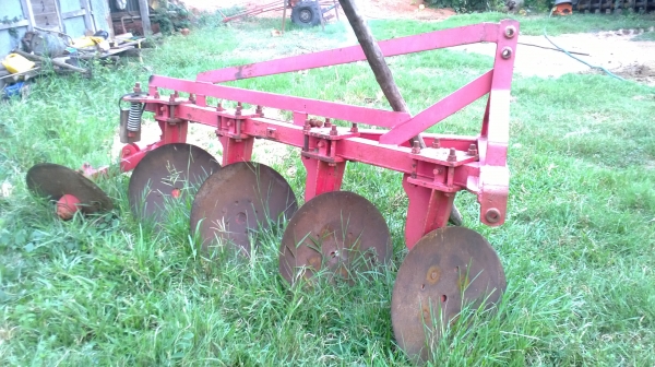 ผานบุกเบิก4กระทู้ ใบ24" โทร 081-0745778 ลุงโหนกรับสาย ของอยู่โคราช