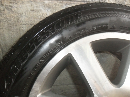 ล้อแม็ก 15นิ้ว 4รู100 พร้อมยาง สวยๆ 4 ล้อ ราคา 4300 บาท ล้อแม็ก 15นิ้ว 4รู100 พร้อมยาง สวยๆ 4 ล้อ ราคา 4300 บาท