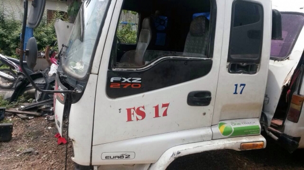 ขายหัวรถอีซูซุ 10 ล้อ ของครบไม่ผุ เพิ่งยกลง ขาย 77000 บาท