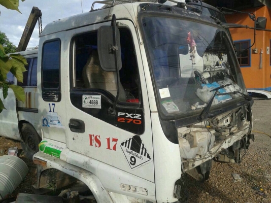 ขายหัวรถอีซูซุ 10 ล้อ ของครบไม่ผุ เพิ่งยกลง ขาย 77000 บาท