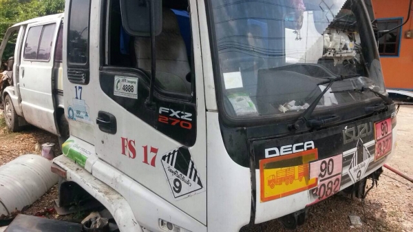 ขายหัวรถอีซูซุ 10 ล้อ ของครบไม่ผุ เพิ่งยกลง ขาย 77000 บาท