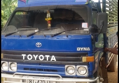 ขายด่วน 6 ล้อ 115 HP ขายด่วน 6 ล้อ 115 HP