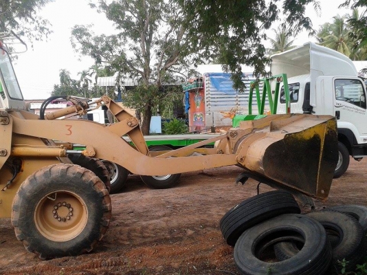 ขายรถตักล้อยาง 510 กรองเดี่ยว สภาพเดิม ๆ ราคาคุยได้ ขายรถตักล้อยาง 510 กรองเดี่ยว สภาพเดิม ๆ ราคาคุยได้