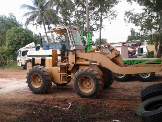 ขายรถตักล้อยาง 510 กรองเดี่ยว สภาพเดิม ๆ ราคาคุยได้ ขายรถตักล้อยาง 510 กรองเดี่ยว สภาพเดิม ๆ ราคาคุยได้