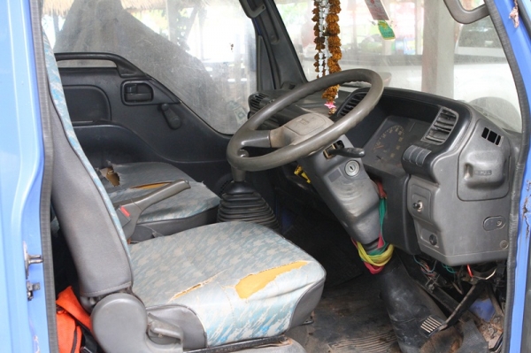 ขายรถบรรทุก 6 ล้อ ISUZU เครื่อง 4HG1-T