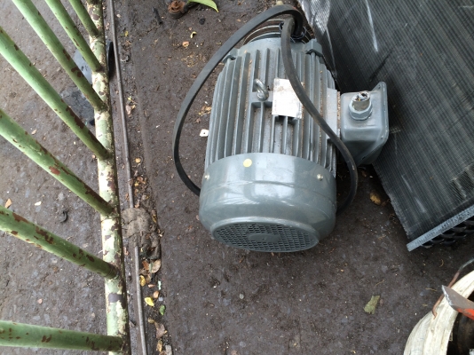 ขายมอเตอร์ 3 -10 เเรง มีหลายใบ