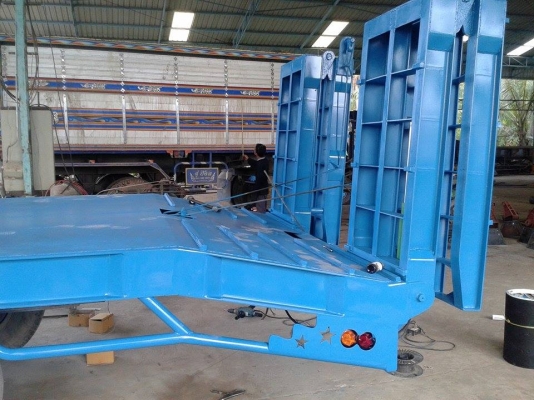 กระบะบรรทุกรถเกี่ยวข้าว ค่อใหม่จากอู่ พร้อมชุดไฮโดรลิค ขายราคา 150000 บาท กระบะบรรทุกรถเกี่ยวข้าว ค่อใหม่จากอู่ พร้อมชุดไฮโดรลิค ขายราคา 150000 บาท