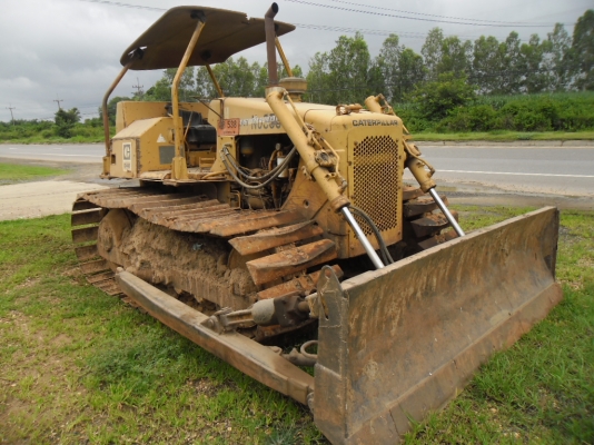 ขายรถแทรคเตอร์ CAT D4E เกียร์ตัดตีนเป็ดสวยซื้อเก่านอกมา