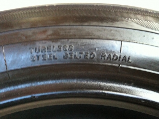 (ขอบคุณ คุณนพดล ที่รับซื้อไปขายต่อเป็นอย่างสูงครับ)ขายยาง YOKOHAMA Earth-1 205/60R16 ปี 0310 ไม่รั่ว ไม่บวม ไม่แตก ไม่ร้าว เนื้อยางยังสด ยางประหยัดน้ำมัน 1 คู่ 550 ต่อรองได้ อยู่ใกล้ทางแยกสามพราน นครปฐม