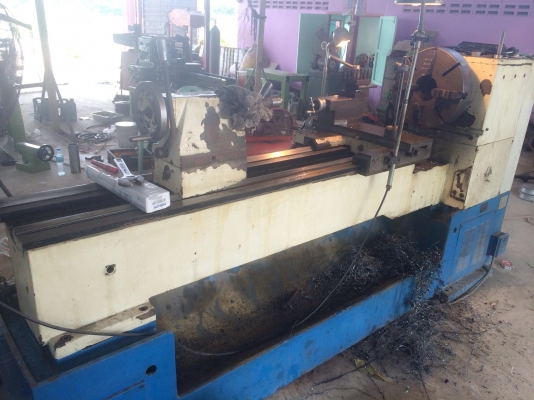 ขายเครื่องกลึง8ฟุตหนัก