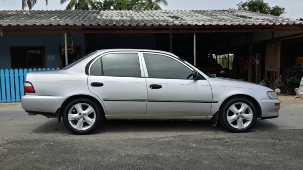 โตโยต้าสามห่วง  TOYOTA COROLLA สามห่างปี 95 สภาพดี สภาพสวยมากกกกก