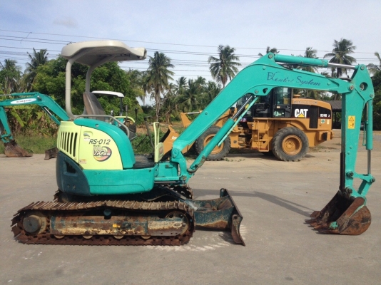 รถขุด แบคโฮล YANMAR VIO35-2 ทำสีใหม่ นำเข้า มือสองจากญี่ปุ่น