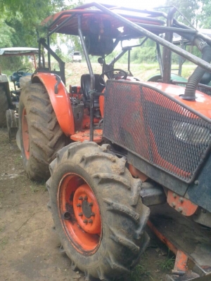 ด่วน ! ขายรถไถ Kubota M9540  พร้อมใช้งานๆด้เลยไม่ต้องซ่อม