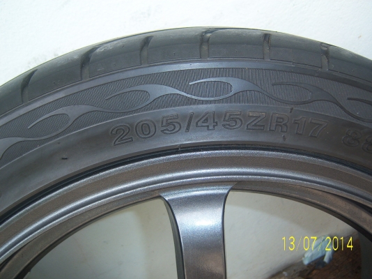 แม็กขอบ 17x7  4รู100 พร้อมยาง