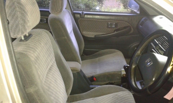 ขาย ฮอนด้าชิตี้ ปี 1999 เดิมๆ เครื่องแห้ง ๆ วิ่งนิ่ง ๆ ขาย ฮอนด้าชิตี้ ปี 1999 เดิมๆ เครื่องแห้ง ๆ วิ่งนิ่ง ๆ