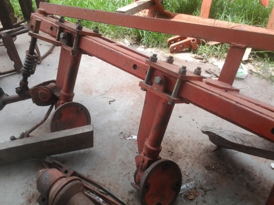 ขายตามสภาพพาน4ดิตกับรถไถคูโบต้า45แรงไม่มีใบลดเหลือ14500บาท