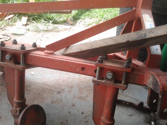 ขายตามสภาพพาน4ดิตกับรถไถคูโบต้า45แรงไม่มีใบลดเหลือ14500บาท