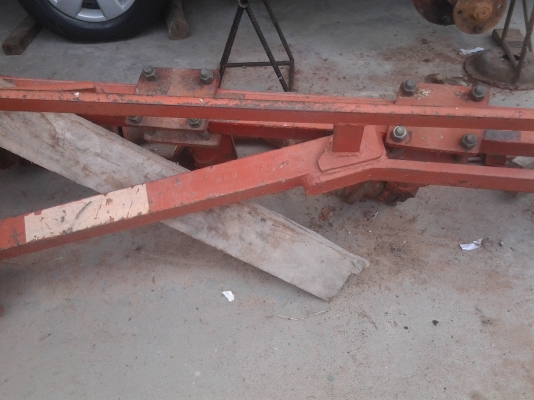 ขายตามสภาพพาน4ดิตกับรถไถคูโบต้า45แรงไม่มีใบลดเหลือ14500บาท