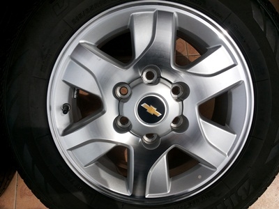 ขายล้อแม็กChevrolet trail blazer ขอบ16 พร้อมยางปี13 4 ล้อ