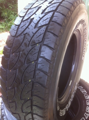 ขายยาง all 265-75-16 สวยๆ ( ปรับราคาเหลือ 4000 บาท )