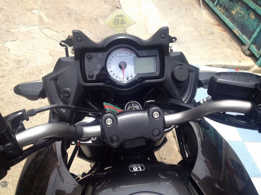 ขาย kawazaki versys 650 cc. ปี 2012 ทะเบียนแท้พร้อมโอนขนส่ง รถสวยพร้อมใช้ ราคาเพียง 235,000  บาท สนใจติดต่อ 0816545052 เอ สนใจดูรถได้ที่นนทบุรี บางบัวทอง