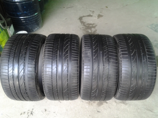 ขายยางBridgstone ขอบ20" 315/35/20" ปี10 Japan 1ชุดสวยๆไม่มีกินข้าง