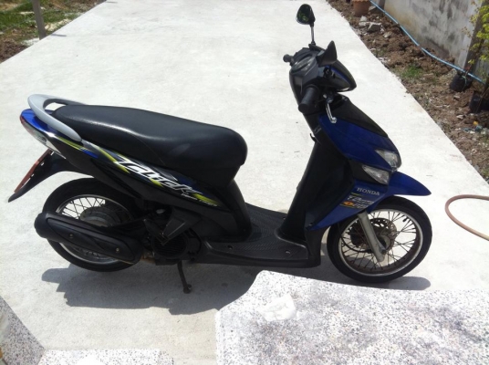 ขาย Click 110 สีสวยๆ เดิมๆทุกอย่าง เครื่องเดิม สีเดิมๆ