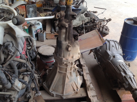 ขายเกียร nissan5เกียร