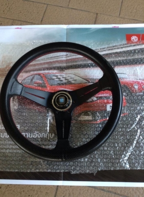 ขายพวงมาลัยนาดี้ ก้านยกแท้ สภาพสวย แป้นแตรครบ