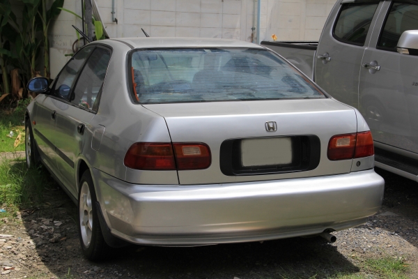 ขายด่วน Honda Civic 1.5 LX M/T ปี93 รุ่นเตารีด สภาพทำใหม่ ขายด่วน Honda Civic 1.5 LX M/T ปี93 รุ่นเตารีด สภาพทำใหม่