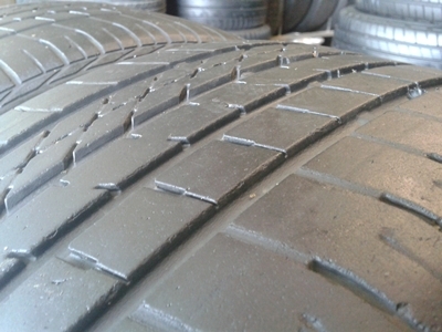 ยาง Goodyear 225/45/17 ปี 11 สภาพสวย