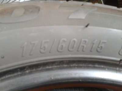 ยาง Maxxis 175/60/15 ปี 12 สภาพสวย