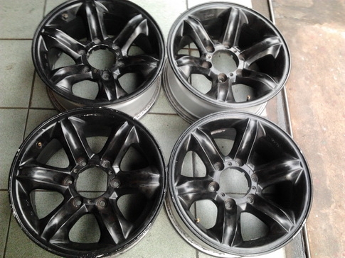 เล็บเหยี่ยว อีฃูสุ แท้ๆ ขอบ16 กว้าง7 เอาไปใส่Vigo ได้เลย เล็บเหยี่ยว อีฃูสุ แท้ๆ ขอบ16 กว้าง7 เอาไปใส่Vigo ได้เลย