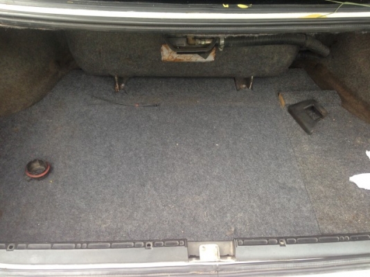 ขาย แลก เทิร์นE34 1Jโบ A/T ติดแก๊ส LPG