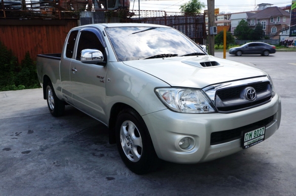 VIGO SMRAT CAB ปี 2009 CAB เปิดได้ รถสวย เบาะหนัง ล้อ MAX กระจกไฟฟ้า เครื่องเดิมๆวิ่งดีมาก ช่วงล่างแน่นสุดๆ แอร์เย็นๆ ภายในสภาพสวย สีสวย รถพร้อมใช้งาน จัดไฟแนนได้