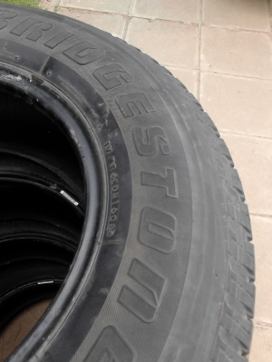 245/70R16 BRIDGE STONE DUELER H/T 840 มีชุด 4 เส้น โทร.081-427-3941 245/70R16 BRIDGE STONE DUELER H/T 840 มีชุด 4 เส้น โทร.081-427-3941