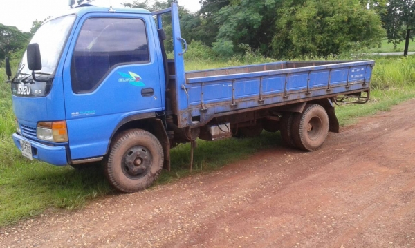 6 ล้อเล็ก อีซูซุ 110 แรง ปี 37