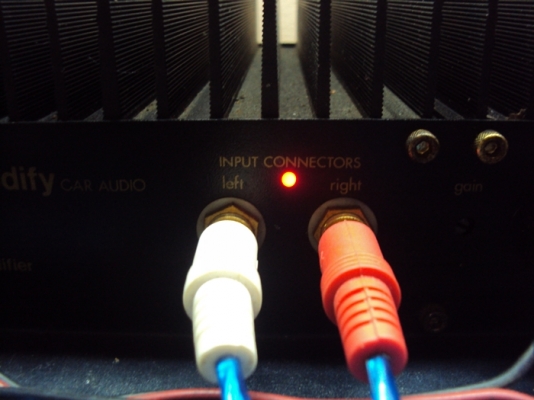 ขายเพาร์เว่อร์แอมป์ติดรถยนต์ของไทย modify ขายเพาร์เว่อร์แอมป์ติดรถยนต์ของไทย modify