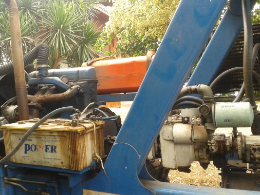 ขายรถ ไถฟอร์ด คีบอ้อย ( ลดราคาครับเหลือ 375000 บาท ครับ )