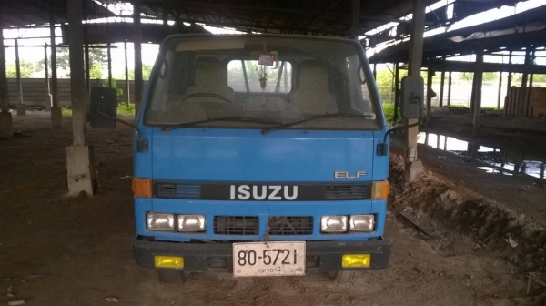 ขาย 6 ล้อพร้อมใช้ คัสซี TL100  เครื่อง 4BE1 110 แรงม้า แต่งเกียร์สั้น หัว NKR ลงเล่มแล้ว ทะเบียนเต็มพร้อมโอนครับ