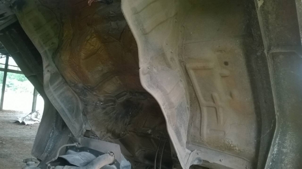 ขาย 6 ล้อใหญ่ FTR มือเดียวออกห้าง ยาว 6 เมตร  เครื่อง 4BD1 165 แรงม้า คัสซีเต็มตลอดเส้น พาวเวอร์ เบรคลมดัน เก๋งบางเดิมไม่เคยทำสี ทะเบียนพร้อมโอน