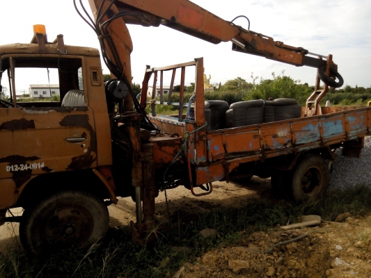 ขายหกล้อ CANTER เฮี็ยบ สามตัน ถูก ด่วน