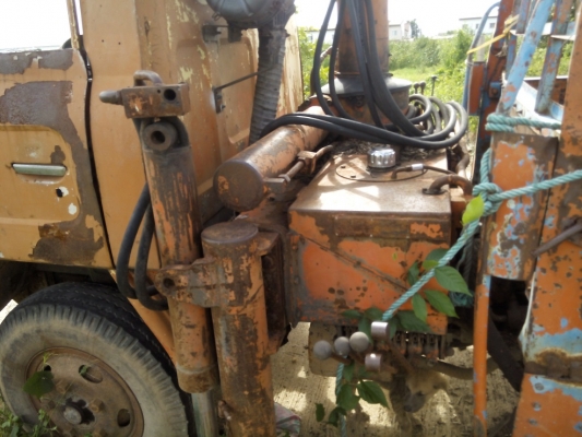 ขายหกล้อ เฮี้ยบ สามตัน  ถูกๆๆๆ ตามสภาพ ด่วน