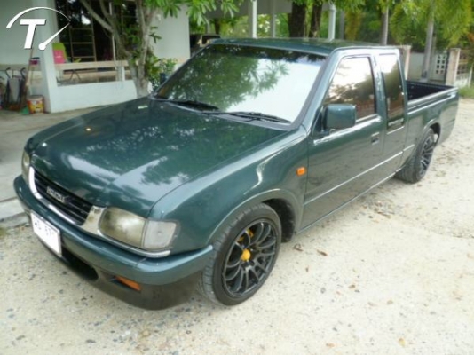 อีซูซุ ดาก้อนอาย ปี 97 เครื่อง 2500 อีซูซุ ดาก้อนอาย ปี 97 เครื่อง 2500