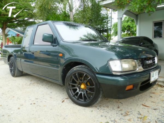 อีซูซุ ดาก้อนอาย ปี 97 เครื่อง 2500 อีซูซุ ดาก้อนอาย ปี 97 เครื่อง 2500