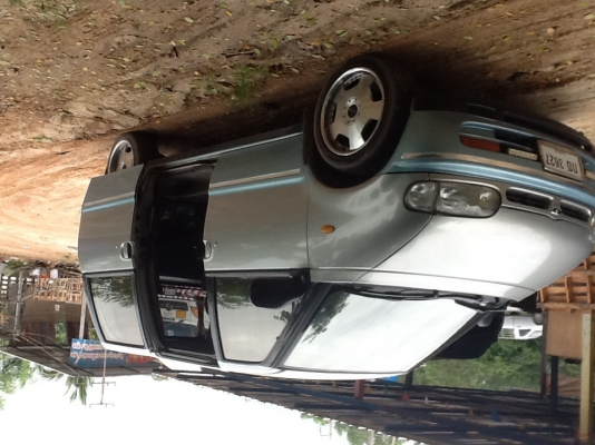 นิสสัน เซเรน่า สวย บางเดิม สมบูรณ์มาก165000 165000