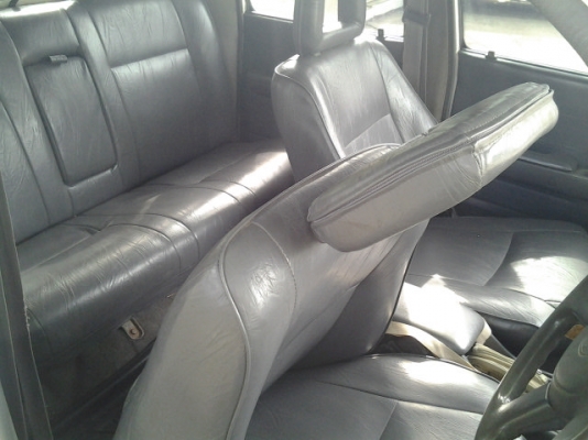 ไมตี้เอ็กซ์4ประตู เครื่องดีเซลเดิมๆครับ ไมตี้เอ็กซ์4ประตู เครื่องดีเซลเดิมๆครับ